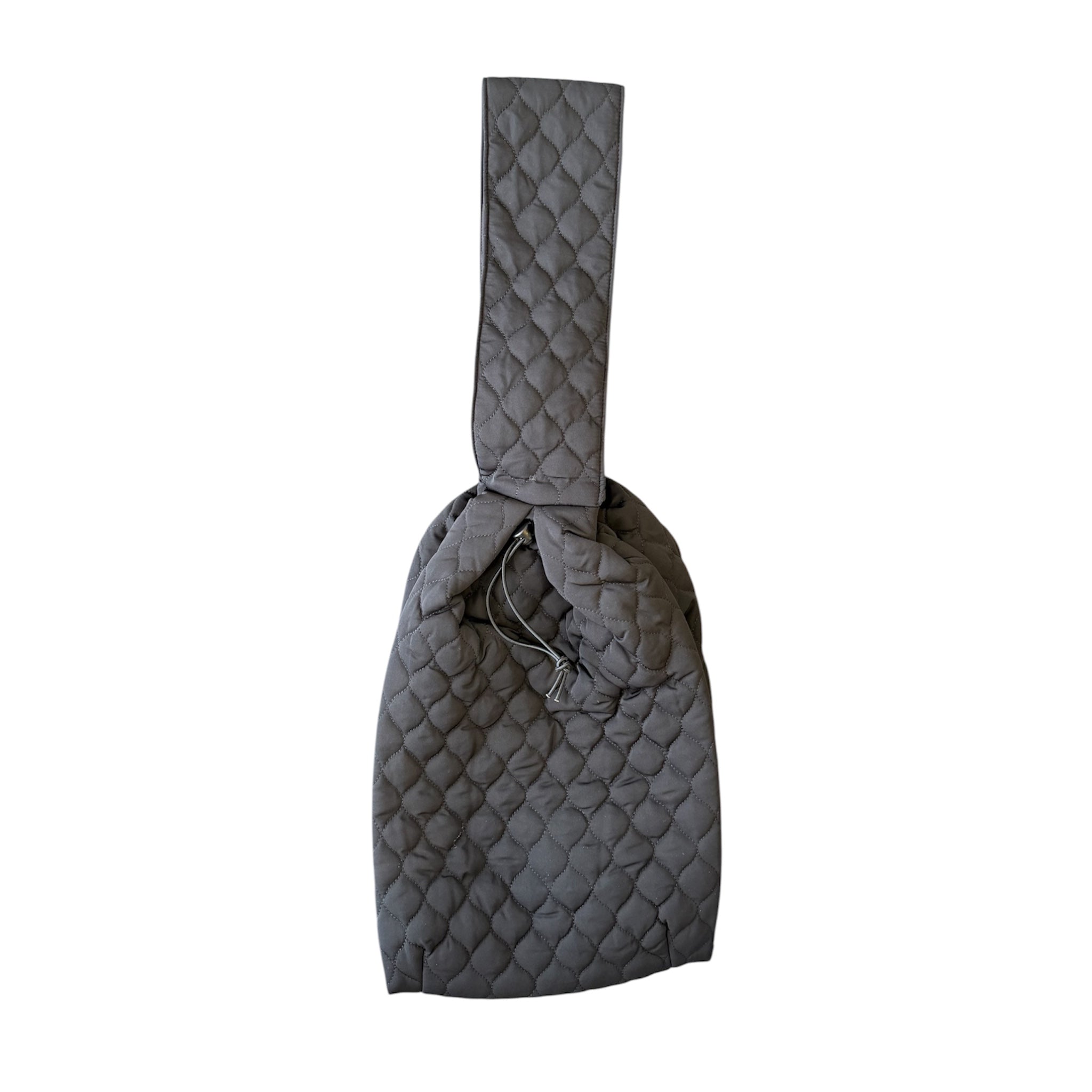 Slingback carrier